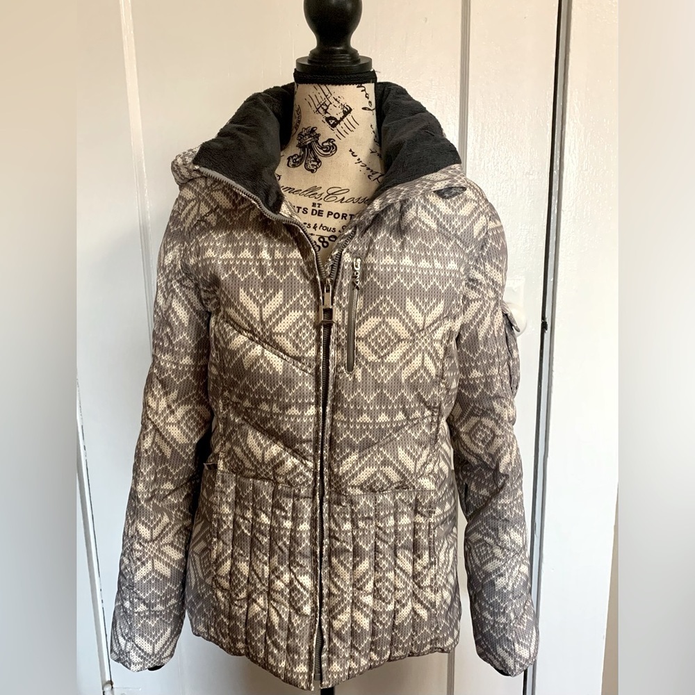 Zeroxposur Women’s Quilted Puffer Coat Gray and White Size Small